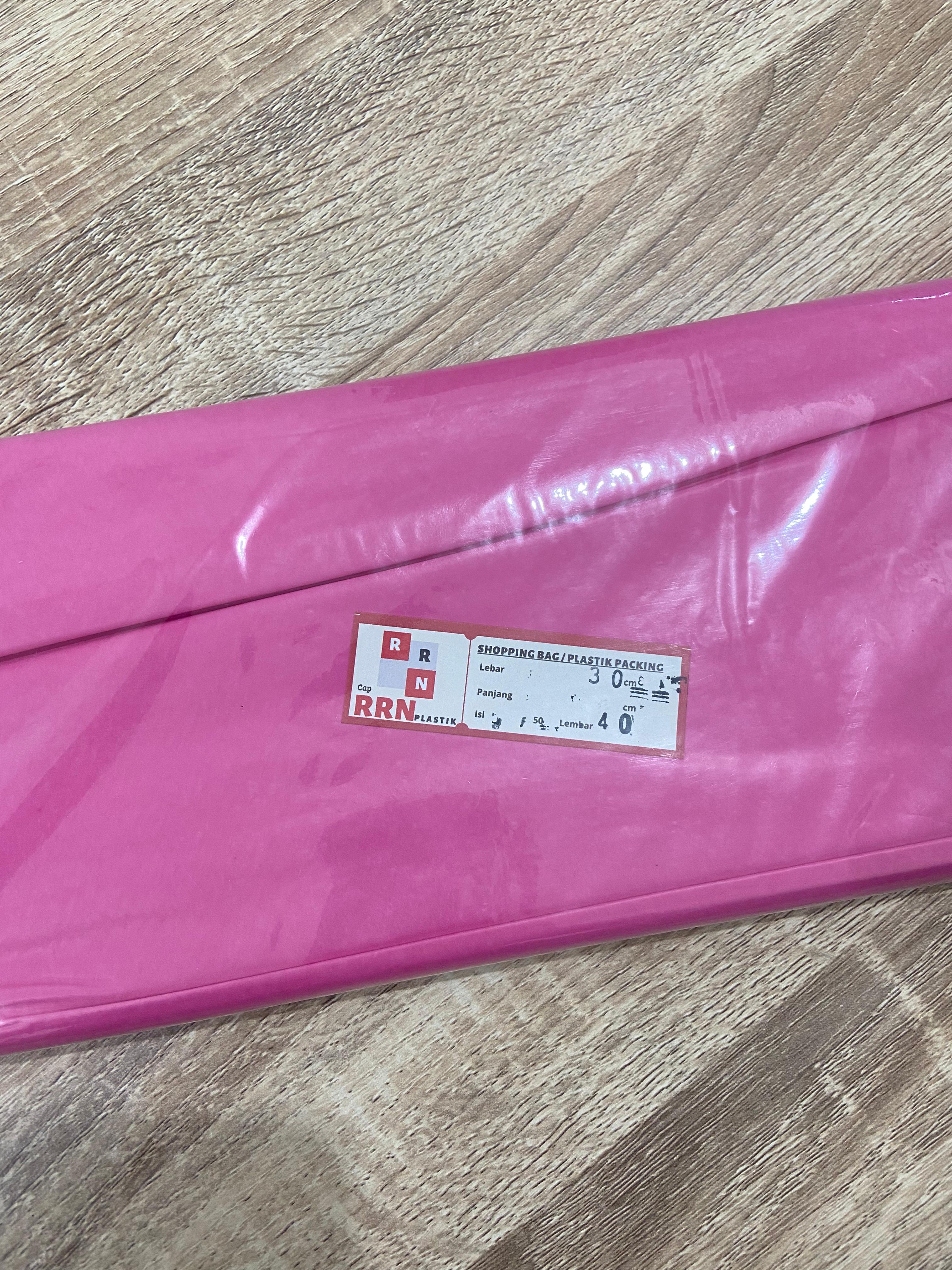 Plastik Packing Pink plong 30 x 40 Pack
