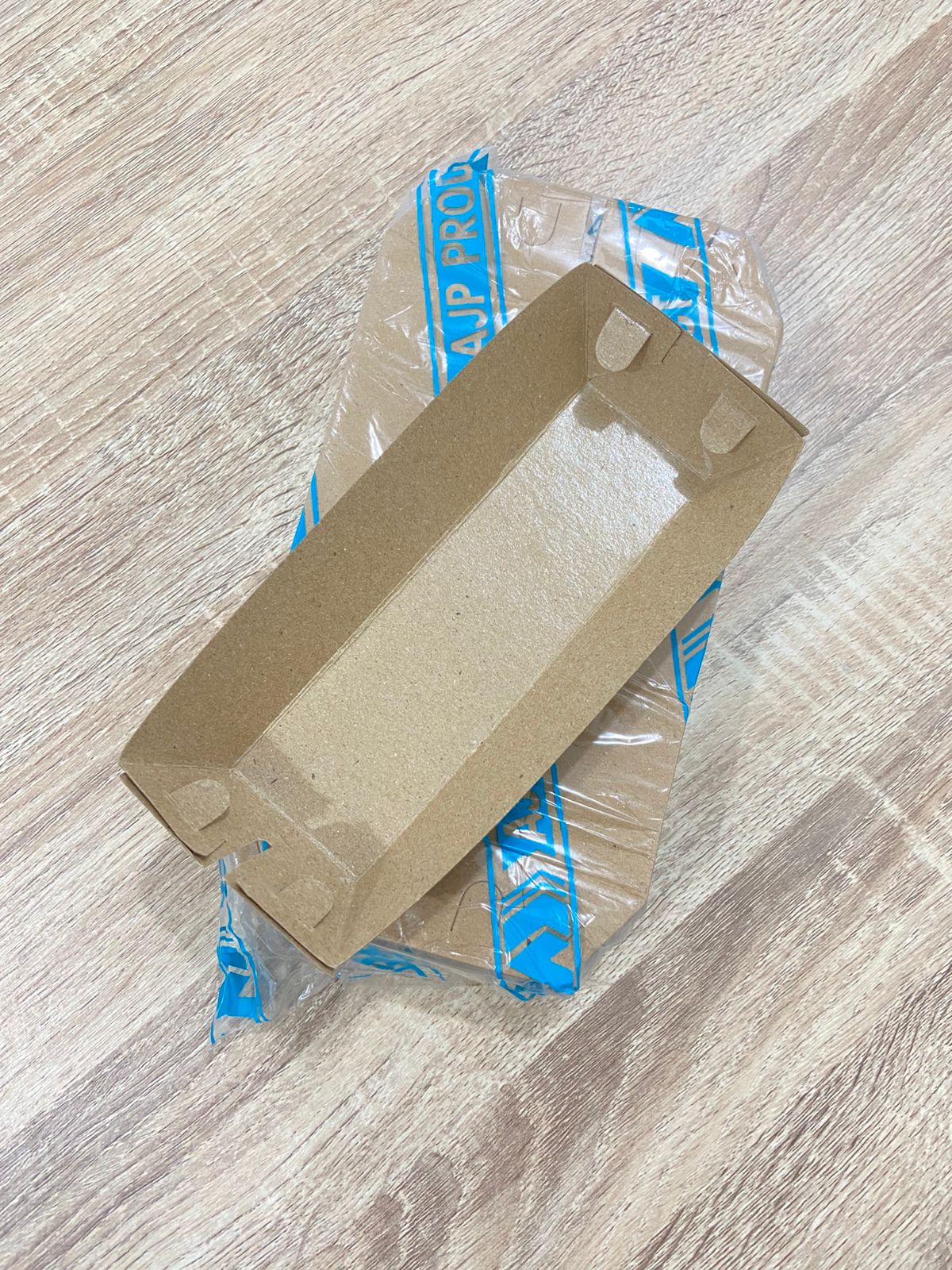 Paper Tray Sosis pck isi 20pcs